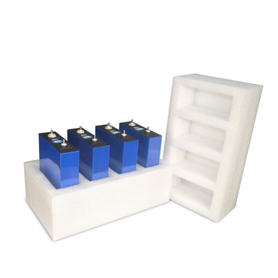3.2V 202Ah باتری لیتیوم یون بسته سفارشی 4 کیلوگرم چرخه عمیق lifepo4 سلول های منشوری