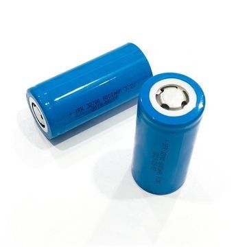 باتری لیتیوم استوانه ای 30Ah 32700 3.2 v 6000mah lifepo4 باتری